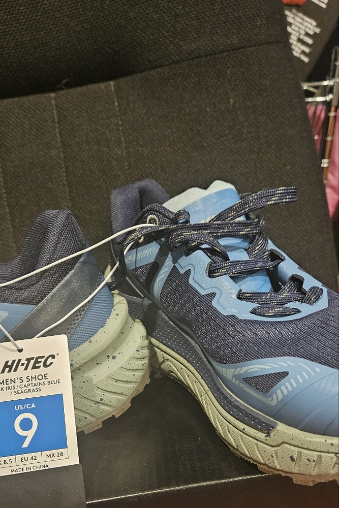 Hi-Tec Men's Blue Trail Shoes - Picture 2 of 4